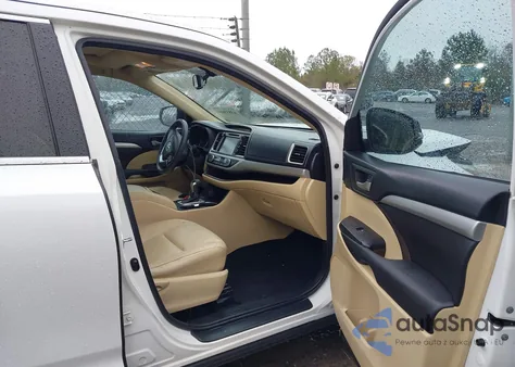 2016 Toyota Highlander Xle V6 из США, поврежденный, VIN 5TDKKRFH2GS159887